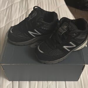 New Balance IC990BK5 size 4 in toddler